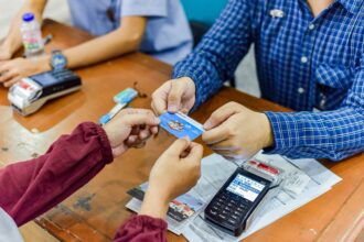 Bank DKI melakukan penyaluran Kartu Jakarta Pintar (KJP) Plus Tahap I 2025 pada penerima baru sebanyak 43.502 siswa./Ist