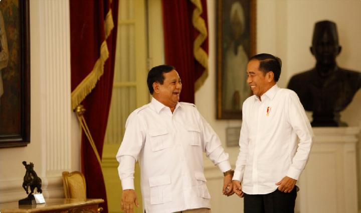 Presiden RI Prabowo Subianto dan mantan Presiden RI ke-7, Joko Widodo di Istana Merdeka, Jakarta./Ist/tempo.dok