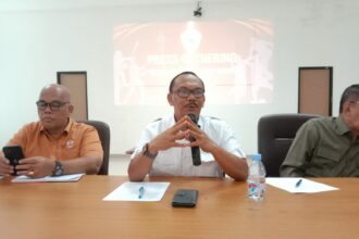 Ketua Umum KONI DKI Jakarta, Dr. Hidayat Humaid, M.Pd dalam acara Press Gathering di Kantor KONI DKI, Jakarta, Selasa (27/5/2025)./Ist