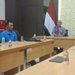 Asosiasi Pertembakauan bersama perwakilan pedagang kecil dan pemilik warung kelontong tradisional mengadu ke DPRD DKI Jakarta, Rabu (11/6/2025). Mereka menolak sejumlah aturan dalam Rancangan Peraturan Daerah mengenai Kawasan Tanpa Rokok (Raperda KTR) DKI Jakarta./Ist