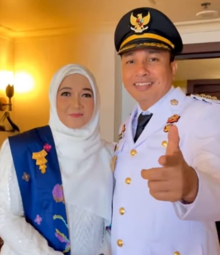 andi black knee high chunky sole boots